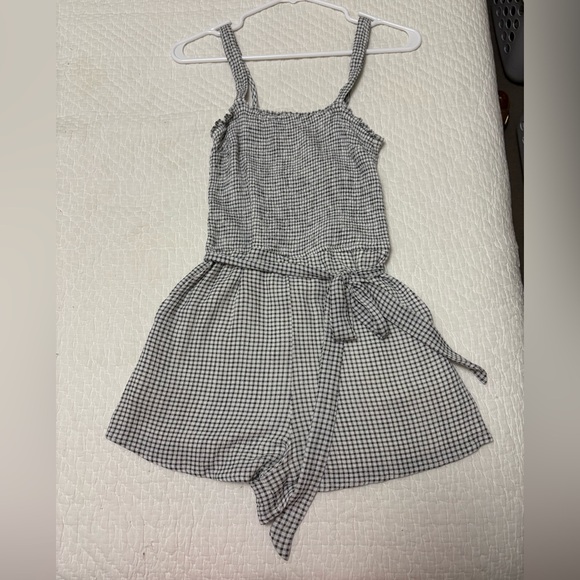 Abercrombie & Fitch women’s romper - Picture 1 of 4